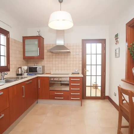 Cozy In Arrieta With Swimming Pool * Arrieta (Lanzarote)